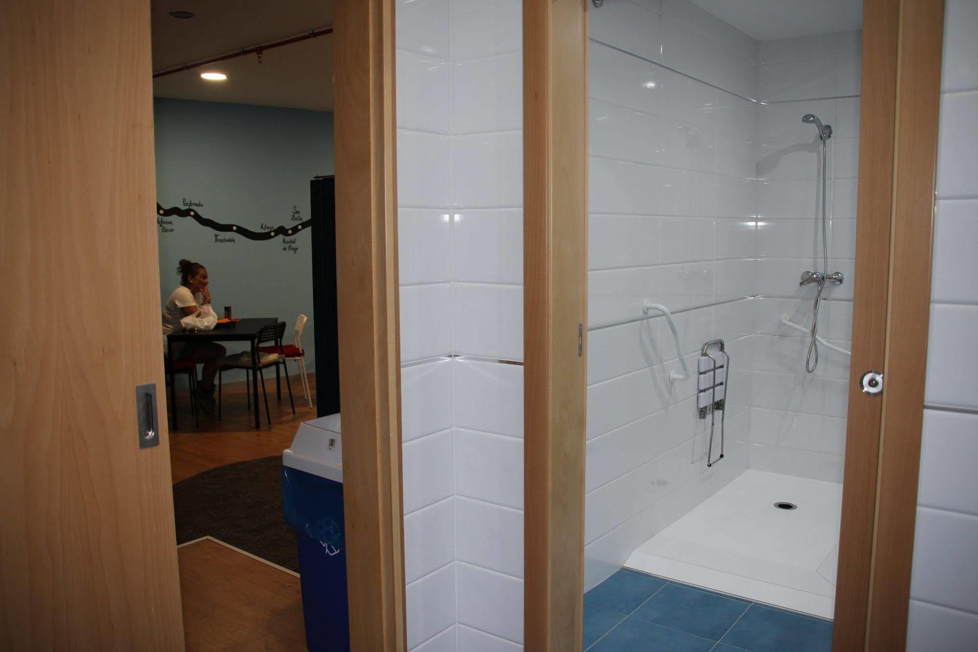 Albergue Compostela Santiago de Compostela Bagian luar foto