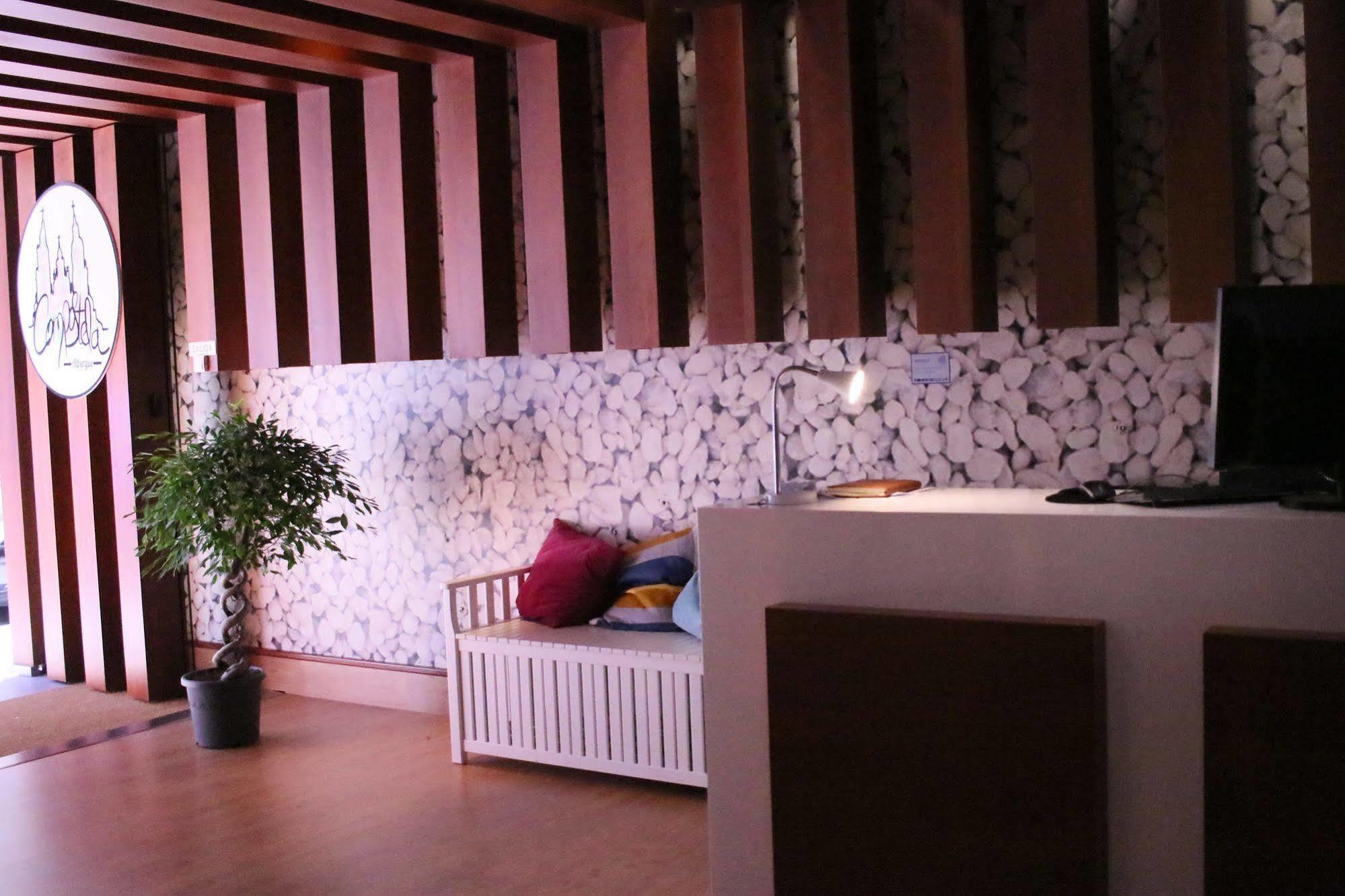 Albergue Compostela Santiago de Compostela Bagian luar foto