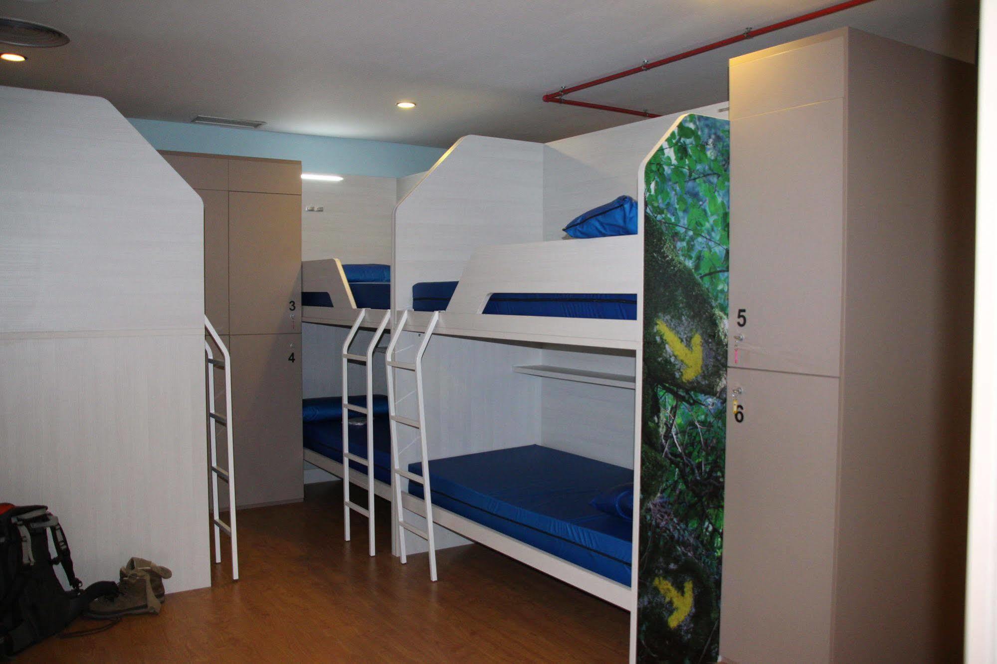 Albergue Compostela Santiago de Compostela Bagian luar foto
